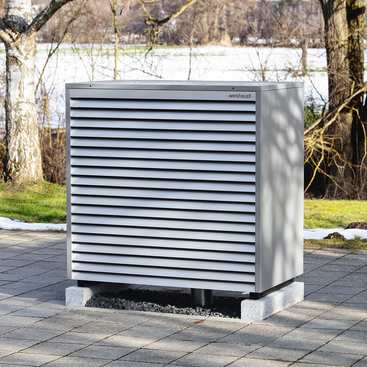 Wärmepumpe Außeneinheit — Haustechnik Frey